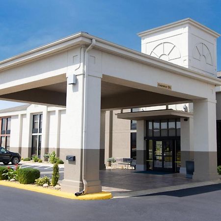 Holiday Inn Express Marshfield - Springfield Area By Ihg Exteriör bild
