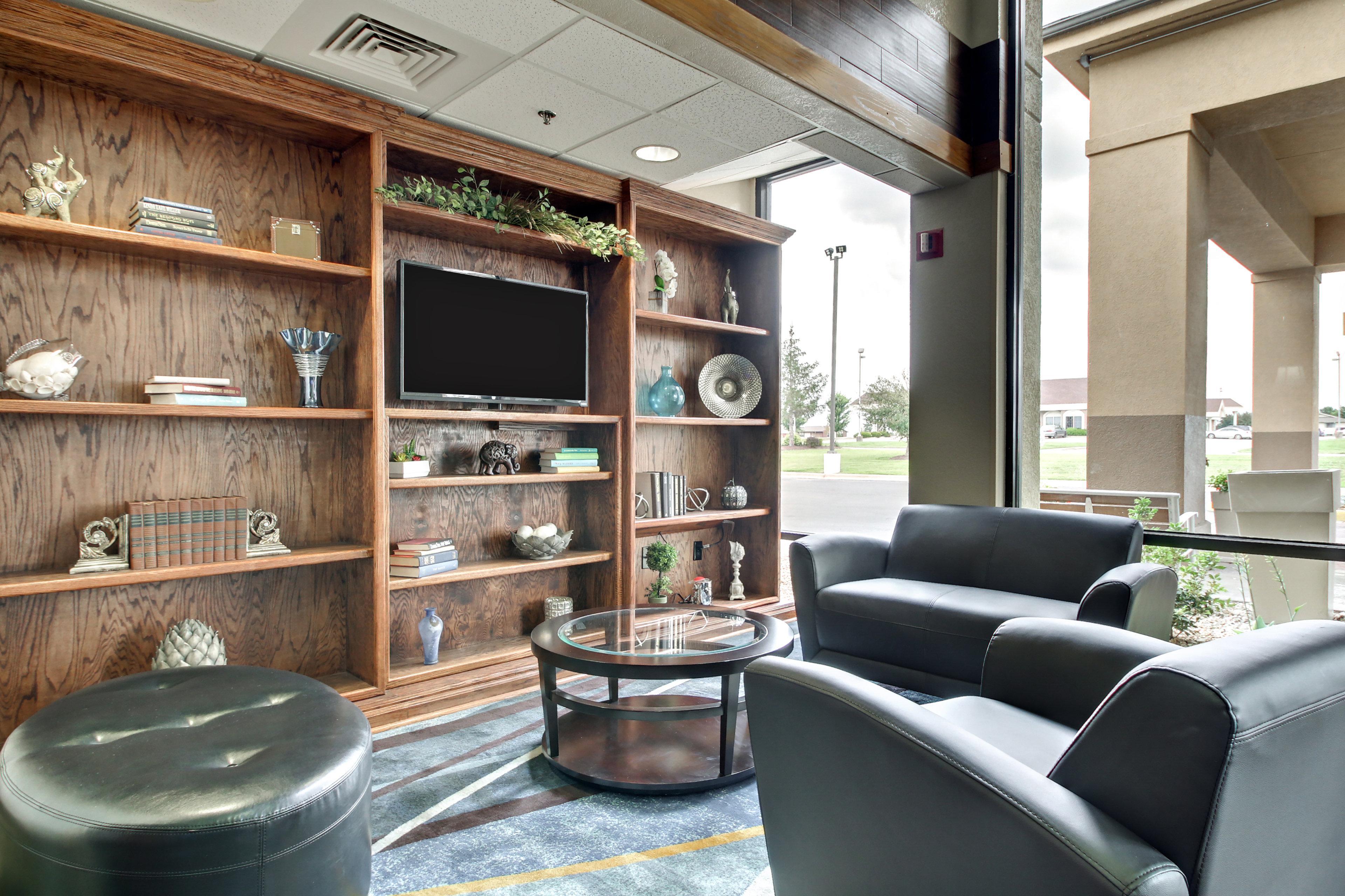 Holiday Inn Express Marshfield - Springfield Area By Ihg Exteriör bild